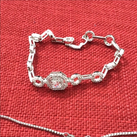Bracelet (only) - Picture 3 of 3